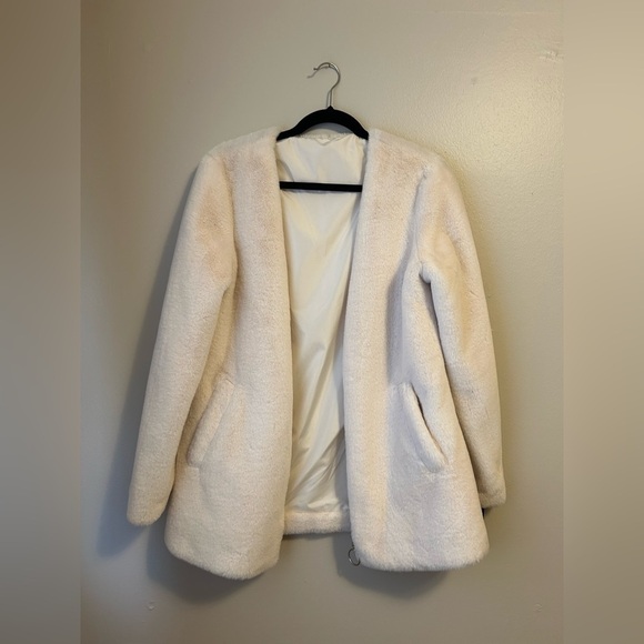 Sebby Jackets & Blazers - White Faux Fur Jacket New With Tags